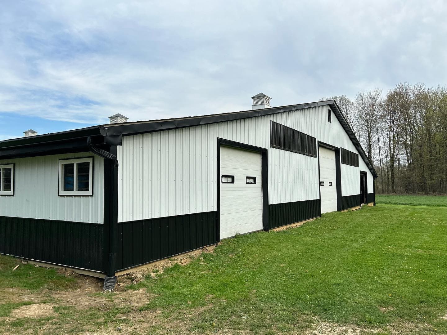 Hidden-hanger seamless install — Zipco Gutters Cleveland