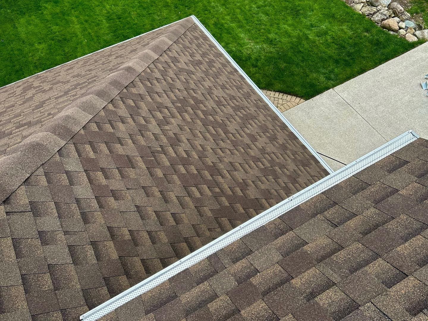 Sag correction and rehang — Zipco Gutters Cleveland